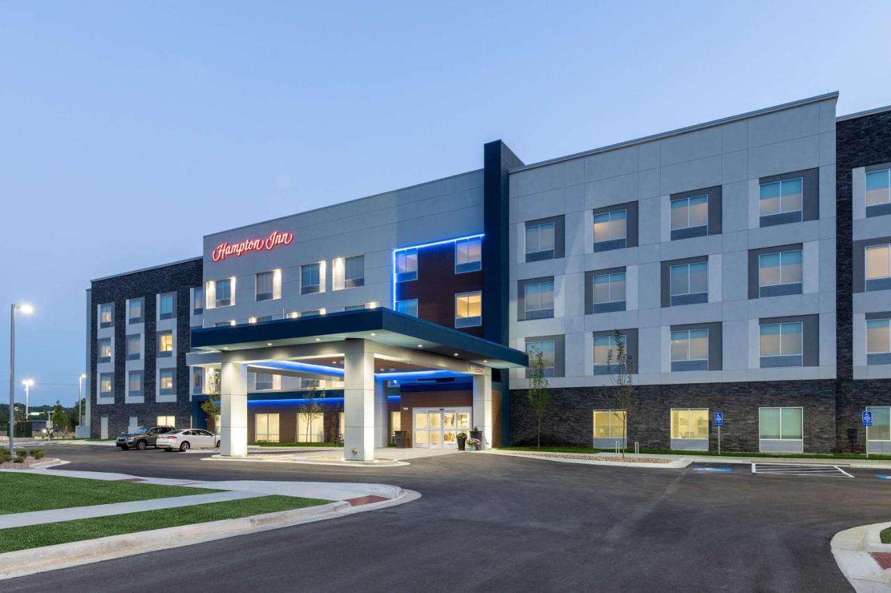 Hampton Inn Kansas City Southeast, Mo 外观 照片