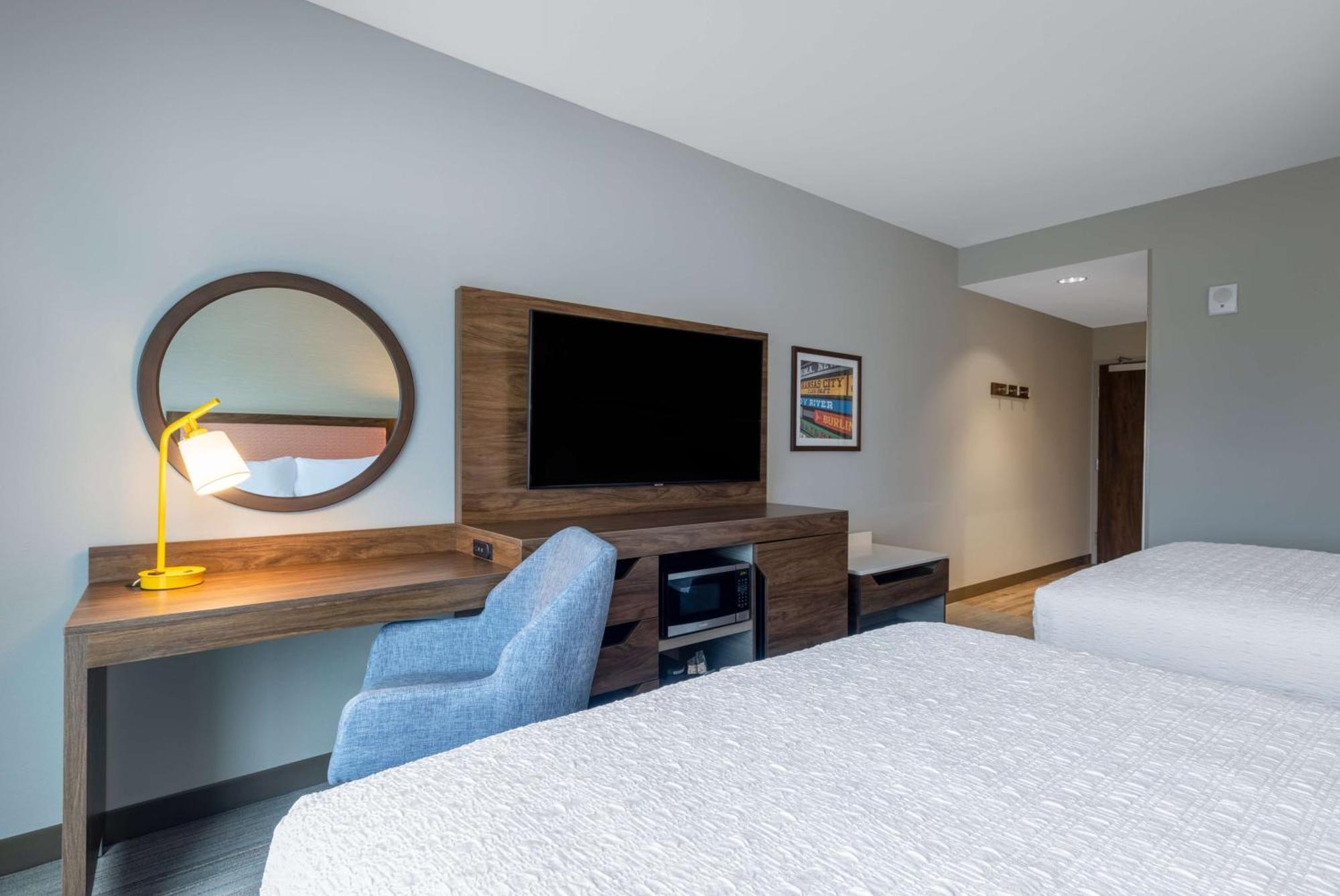 Hampton Inn Kansas City Southeast, Mo 外观 照片