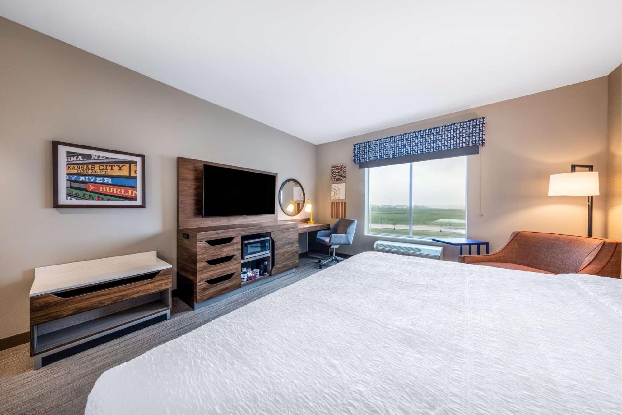 Hampton Inn Kansas City Southeast, Mo 外观 照片