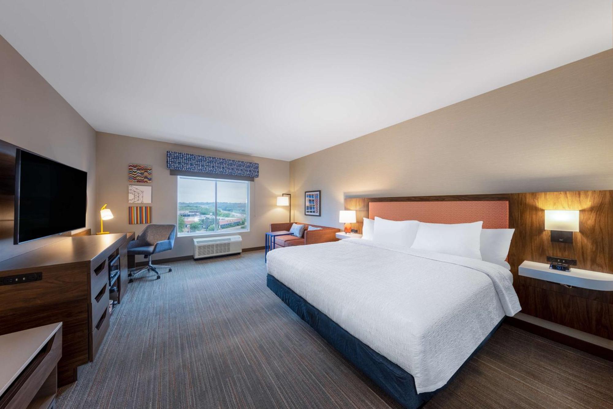 Hampton Inn Kansas City Southeast, Mo 外观 照片